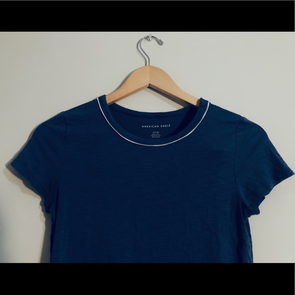 ⭐️5/$25 | AMERICAN EAGLE | Navy Blue Tee-shirt | Small - Picture 3 of 3